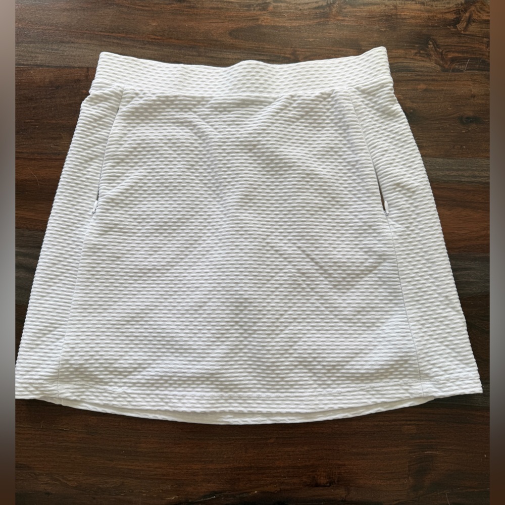 Elevation 18" Textured Skort by Tail Activewear. - Picture 2 of 7